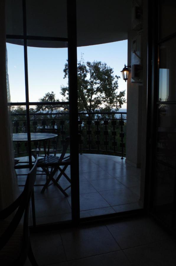Beautiful 1St-Line Seaview Private Appartement In The Cliff Resort Obzor Eksteriør bilde