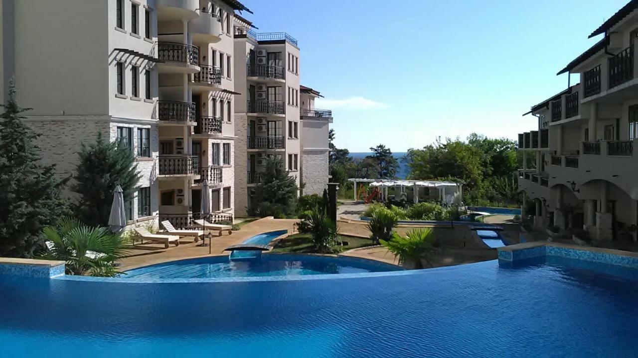 Beautiful 1St-Line Seaview Private Appartement In The Cliff Resort Obzor Eksteriør bilde